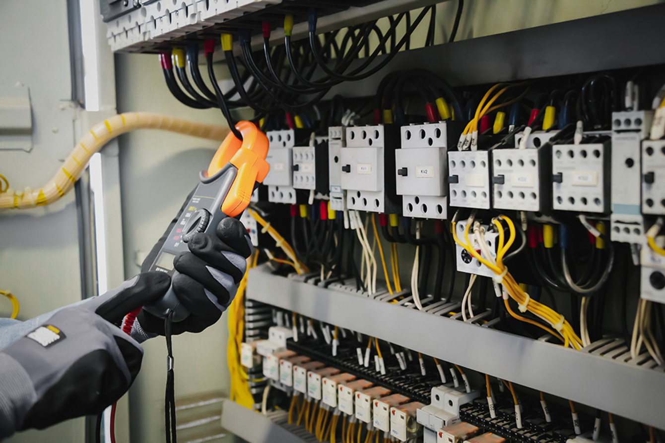 DGUV Vorschrift 3-Check bei Frank Elektrotechnik in Cham